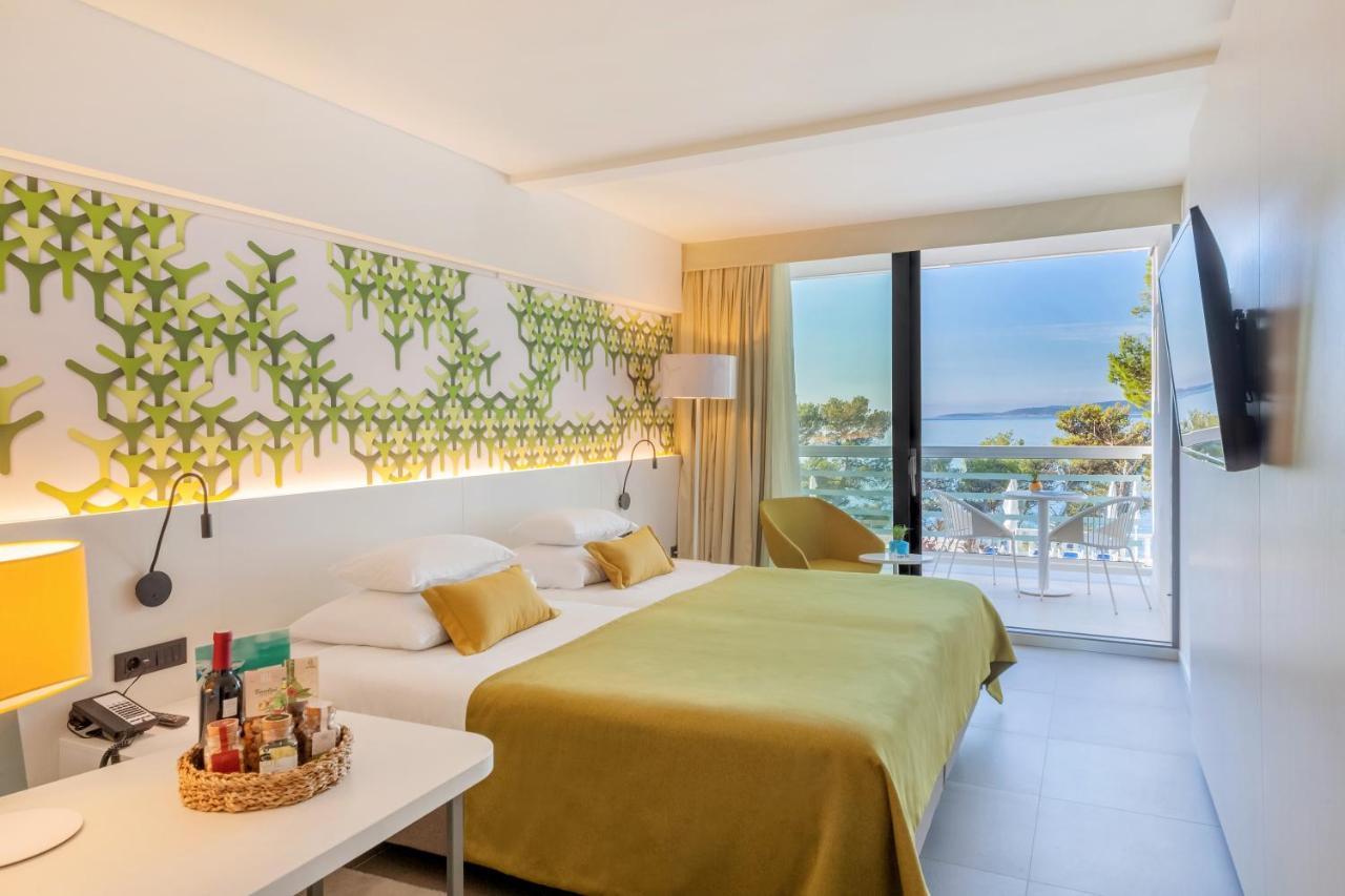 Bluesun hotel Berulia Brela Ruang foto